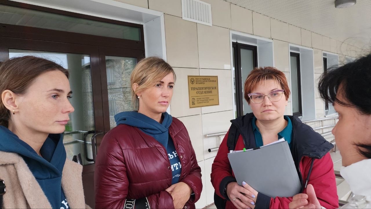 На прошлых выходных наша команда Службы родственной помощи съездила в Устьянский район